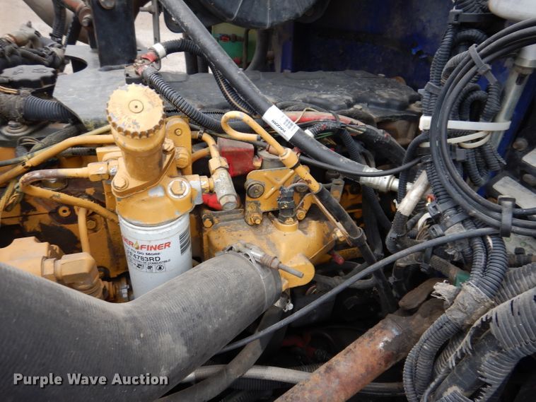 image for item JK9434 2007 Peterbilt 335  hook lift truck