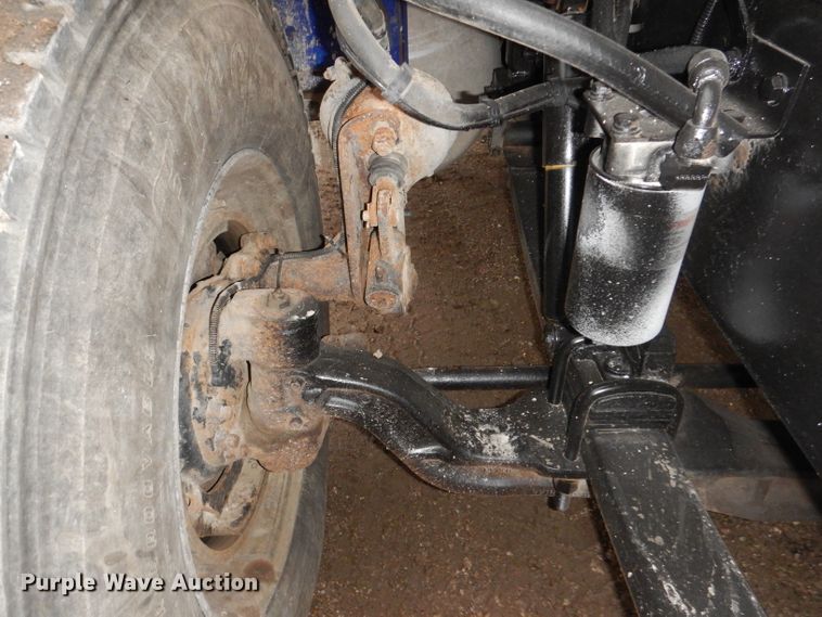 image for item JK9434 2007 Peterbilt 335  hook lift truck