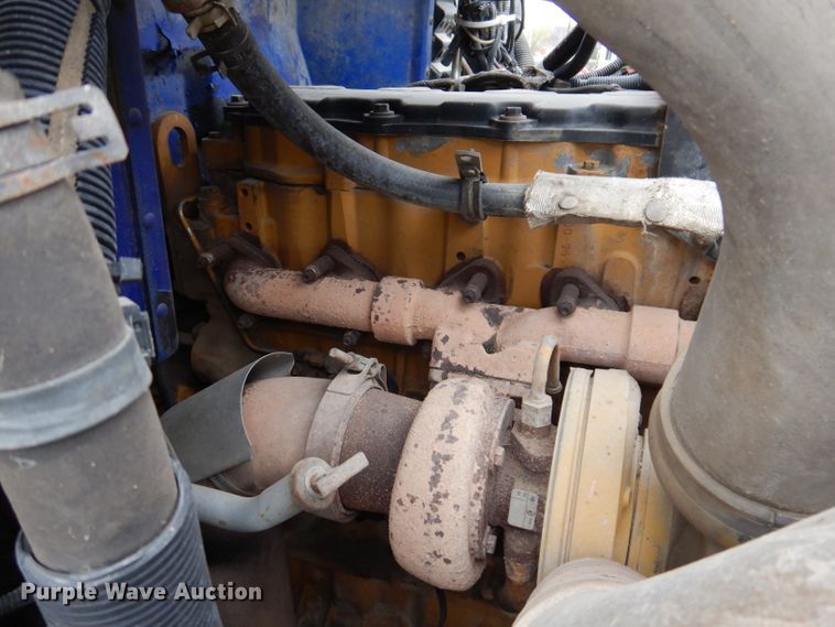 image for item JK9434 2007 Peterbilt 335  hook lift truck