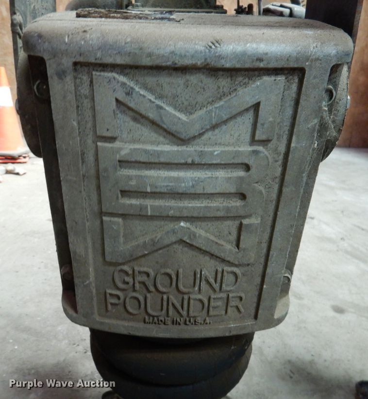 image for item JK9453 (2) MBW R422 plate compactors