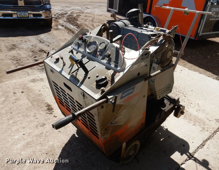 image for item JK9455 Norton Clipper C3130SD  concrete saw