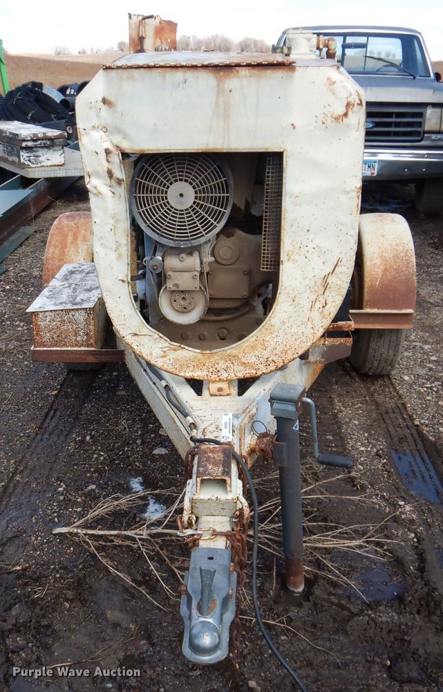 image for item JK9456 Mayco ST30  concrete pump