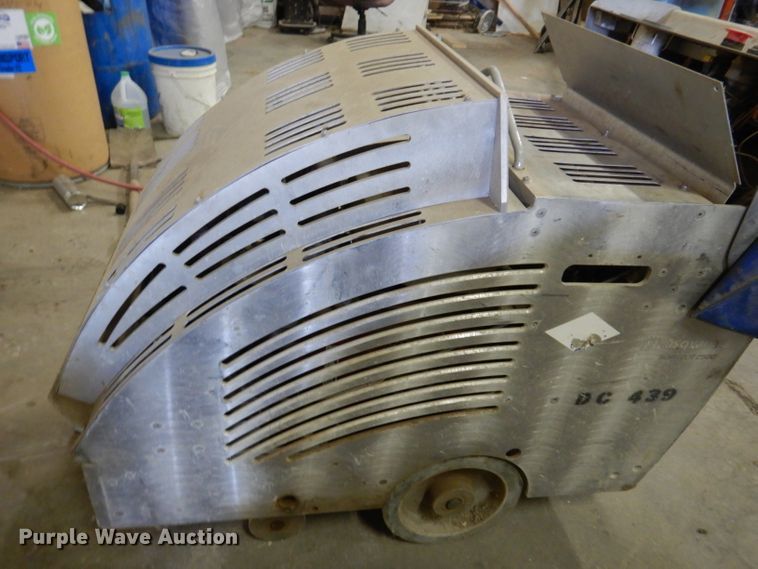 image for item JK9458 (2) Husqvarna Soff Cut 2500 concrete saws