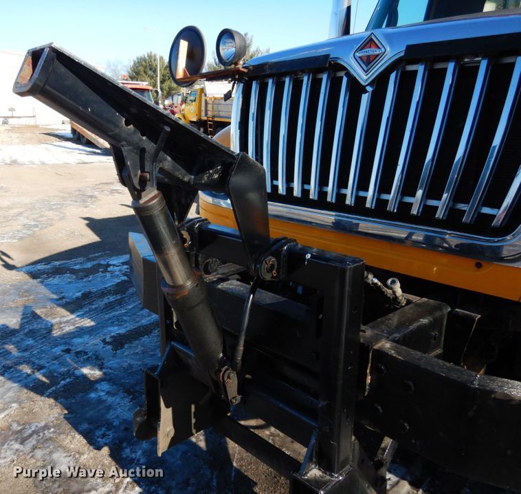 image for item JK9829 2010 International WorkStar 7600  dump truck