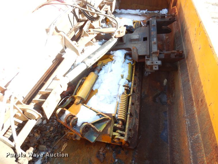 image for item JK9829 2010 International WorkStar 7600  dump truck