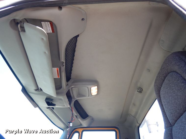 image for item JK9829 2010 International WorkStar 7600  dump truck