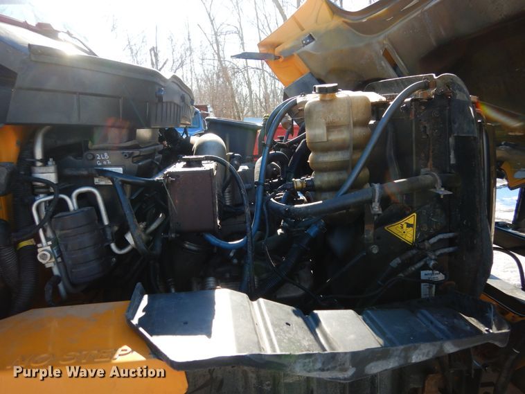 image for item JK9829 2010 International WorkStar 7600  dump truck