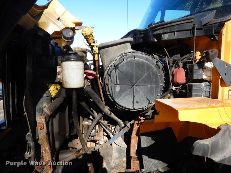 image for item JK9829 2010 International WorkStar 7600  dump truck