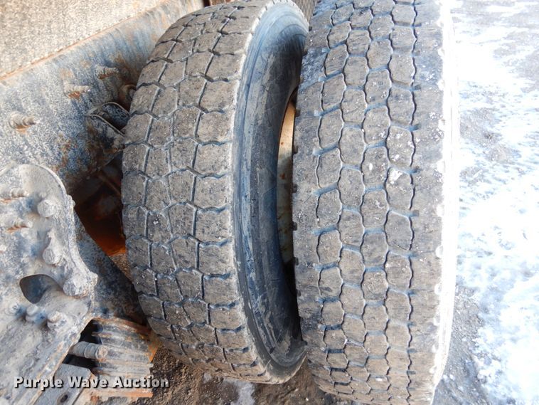 image for item JK9829 2010 International WorkStar 7600  dump truck