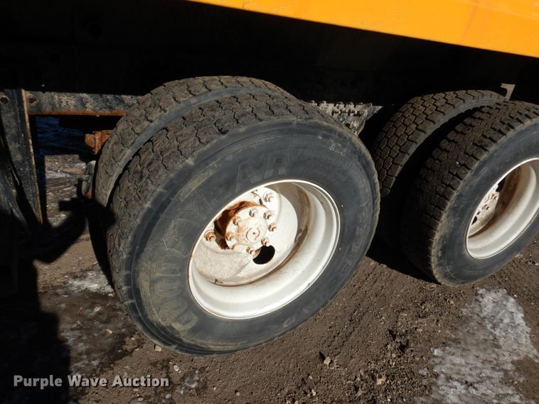 image for item JK9829 2010 International WorkStar 7600  dump truck