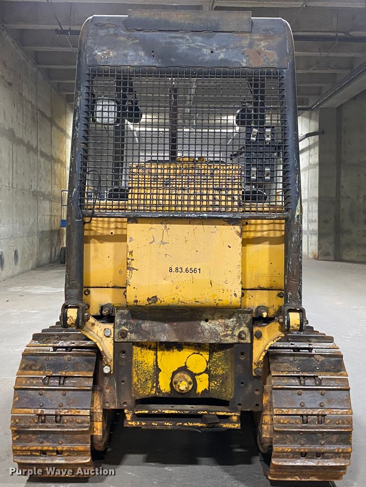 image for item JL9034 1984 John Deere 550A  dozer