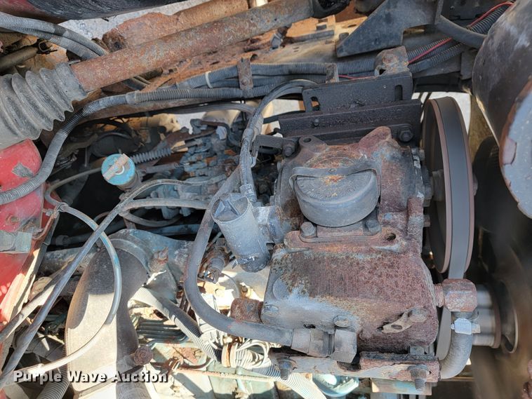 image for item JL9625 1992 International 4900  dump truck