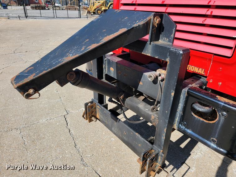 image for item JL9625 1992 International 4900  dump truck