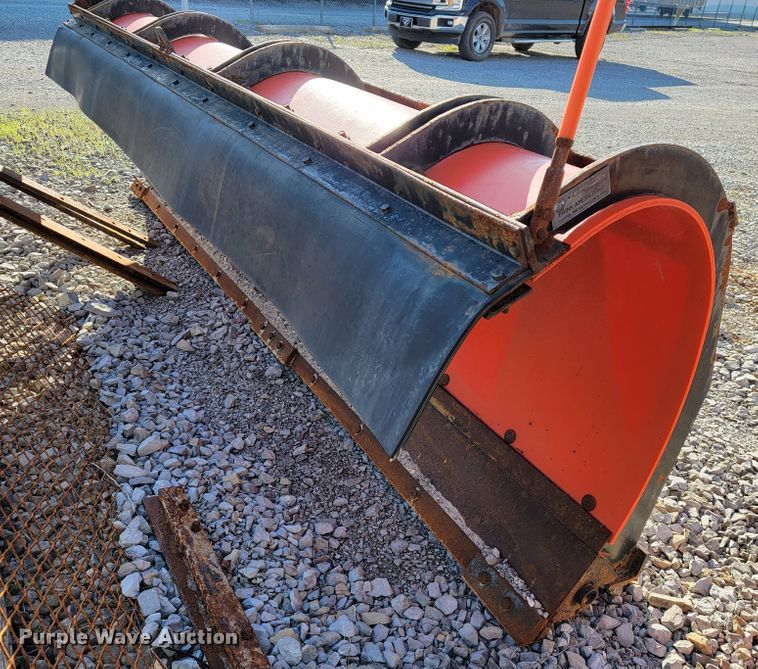 image for item JL9625 1992 International 4900  dump truck