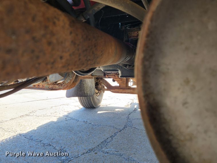 image for item JL9625 1992 International 4900  dump truck