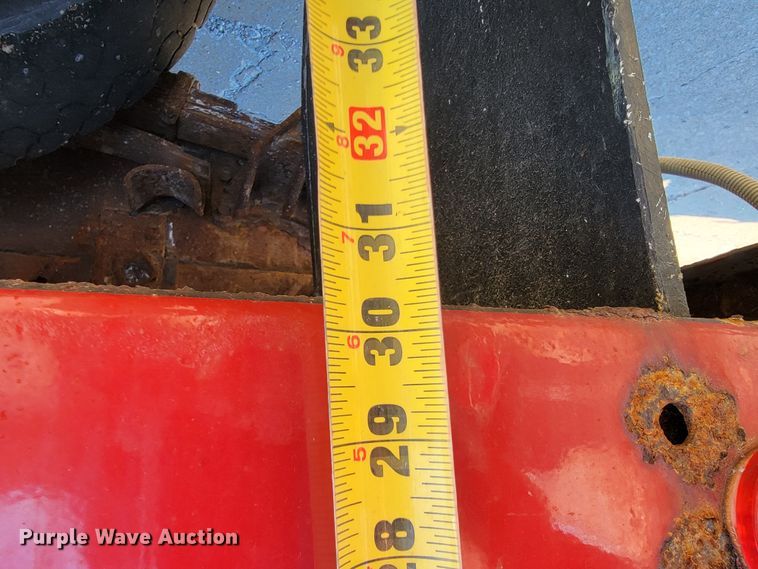 image for item JL9625 1992 International 4900  dump truck