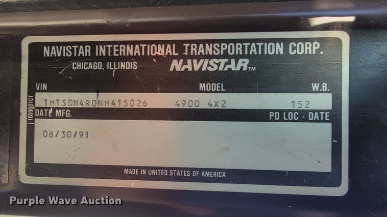 image for item JL9625 1992 International 4900  dump truck