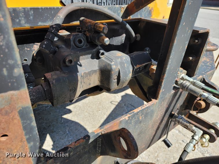 image for item JL9626 2000 International 4900  dump truck