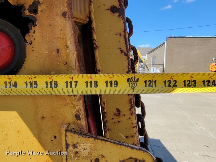 image for item JL9626 2000 International 4900  dump truck