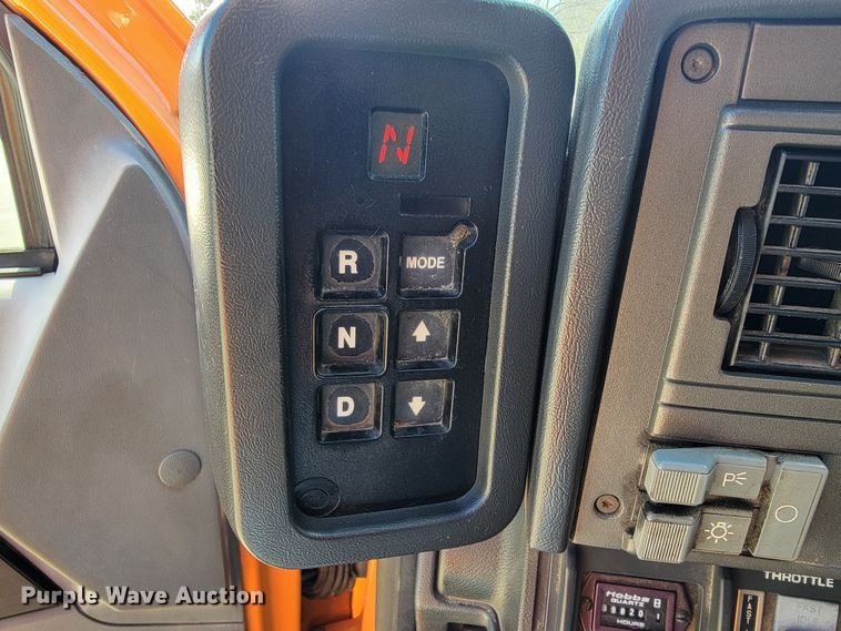 image for item JL9627 1999 Chevrolet C7H042  dump truck