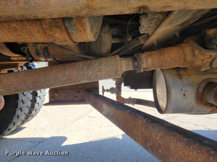 image for item JL9627 1999 Chevrolet C7H042  dump truck