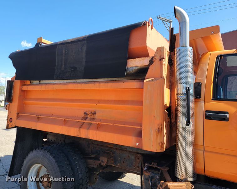 image for item JL9627 1999 Chevrolet C7H042  dump truck