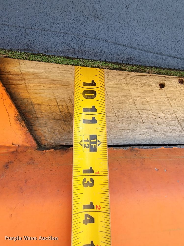 image for item JL9627 1999 Chevrolet C7H042  dump truck