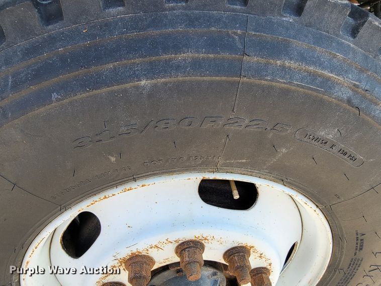 image for item JL9627 1999 Chevrolet C7H042  dump truck