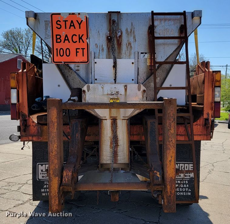 image for item JL9628 2000 International 2554  dump truck