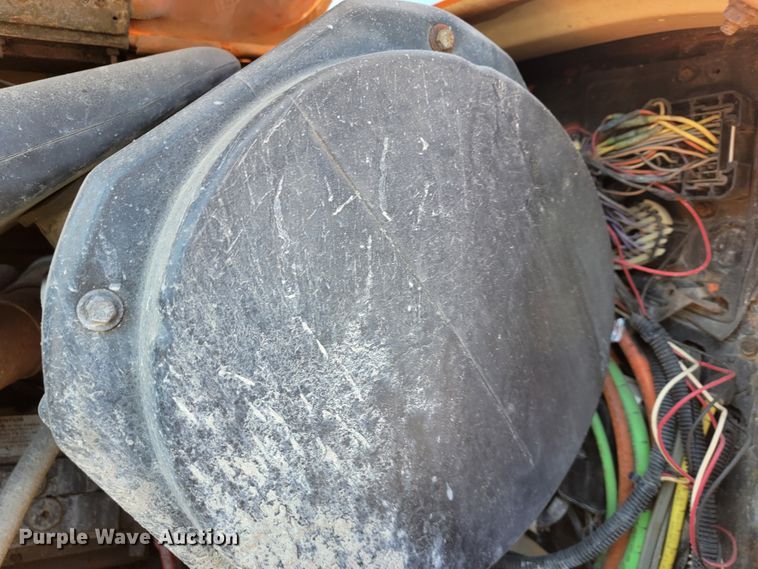 image for item JL9628 2000 International 2554  dump truck