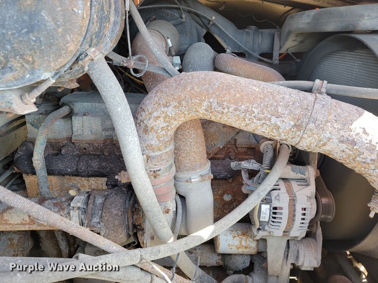 image for item JL9628 2000 International 2554  dump truck