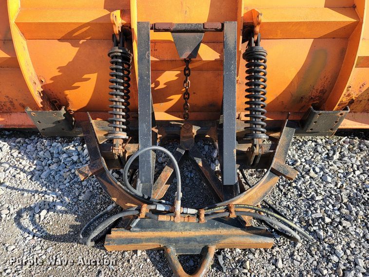 image for item JL9628 2000 International 2554  dump truck