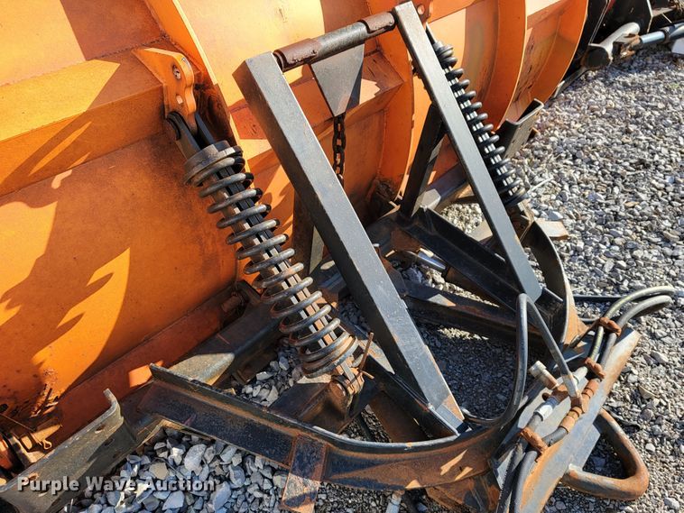 image for item JL9628 2000 International 2554  dump truck