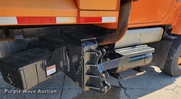 image for item JL9628 2000 International 2554  dump truck