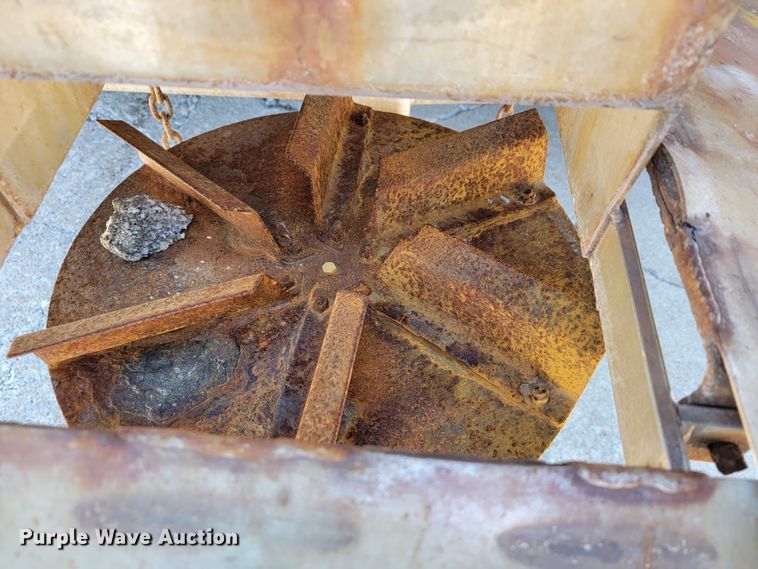 image for item JL9628 2000 International 2554  dump truck