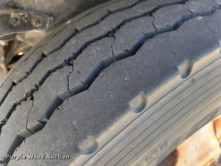 image for item JL9628 2000 International 2554  dump truck