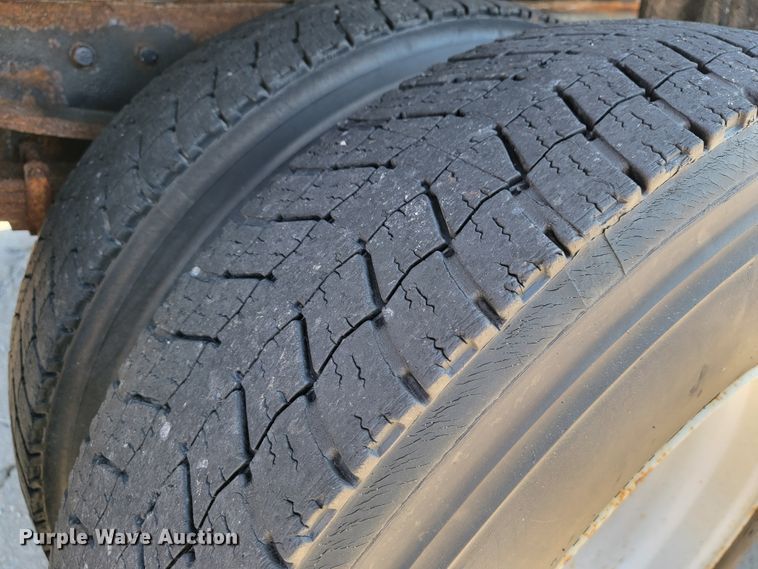 image for item JL9628 2000 International 2554  dump truck