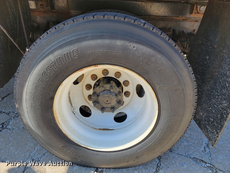 image for item JL9628 2000 International 2554  dump truck