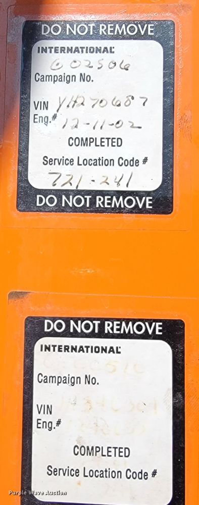 image for item JL9628 2000 International 2554  dump truck