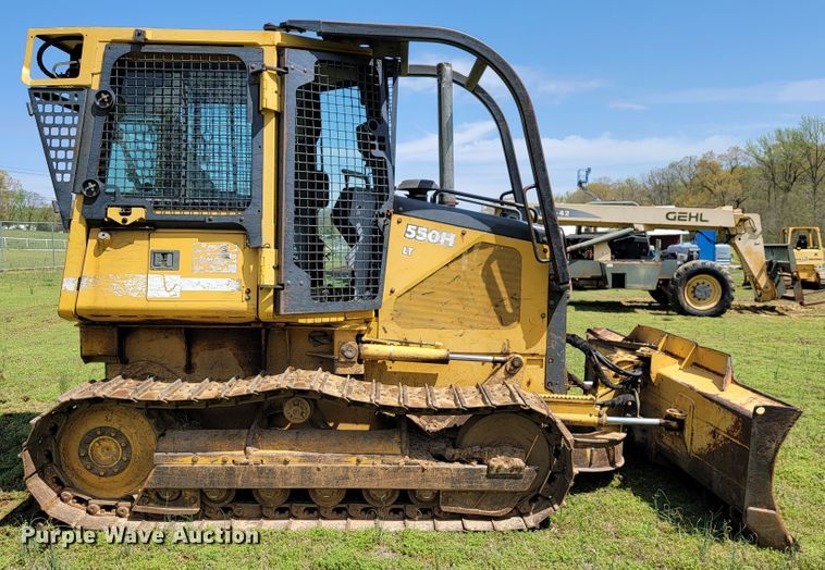 image for item JL9632 2001 John Deere 550H LT dozer