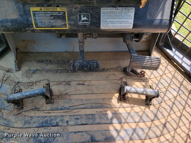 image for item JL9632 2001 John Deere 550H LT dozer