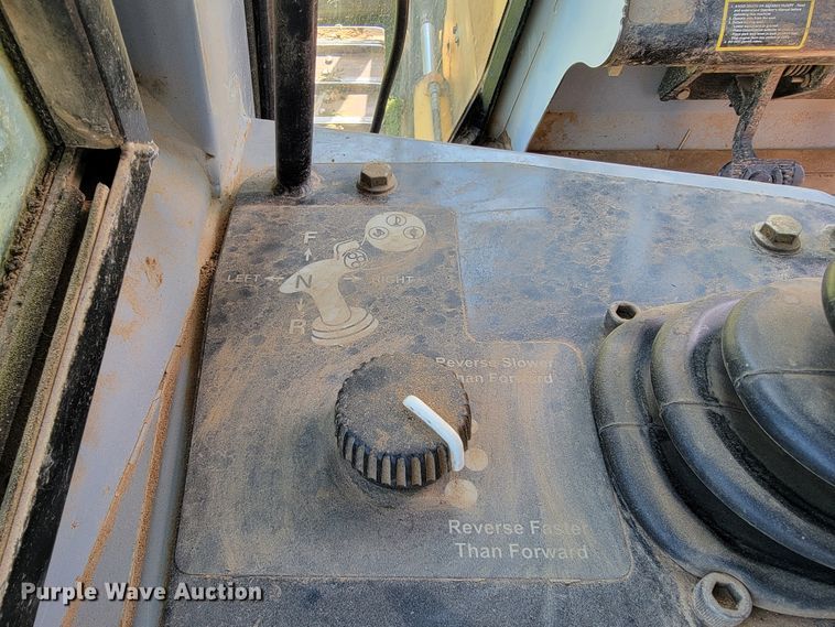 image for item JL9632 2001 John Deere 550H LT dozer