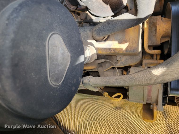 image for item JL9632 2001 John Deere 550H LT dozer