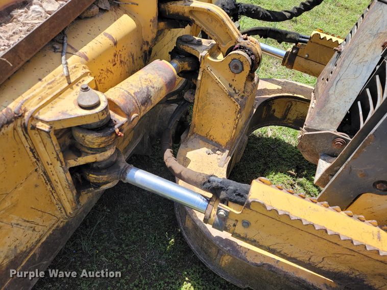 image for item JL9632 2001 John Deere 550H LT dozer