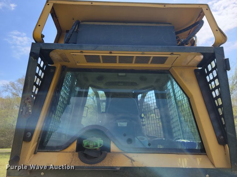 image for item JL9632 2001 John Deere 550H LT dozer