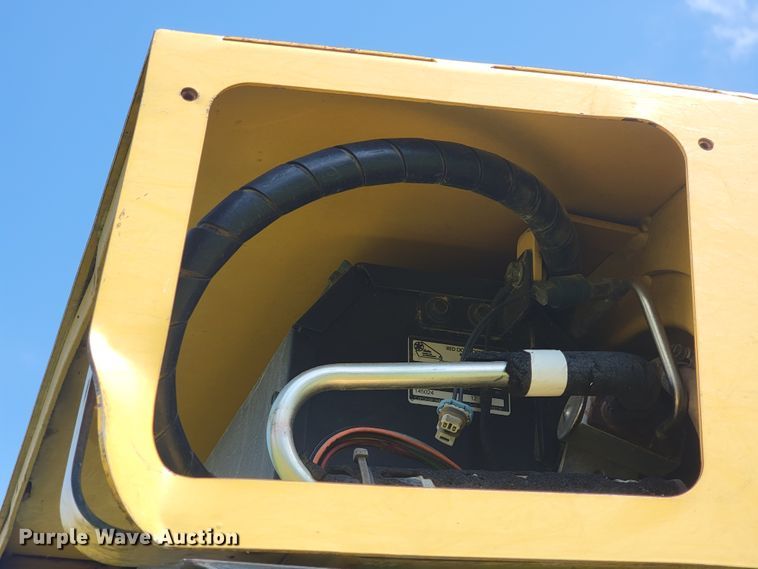 image for item JL9632 2001 John Deere 550H LT dozer