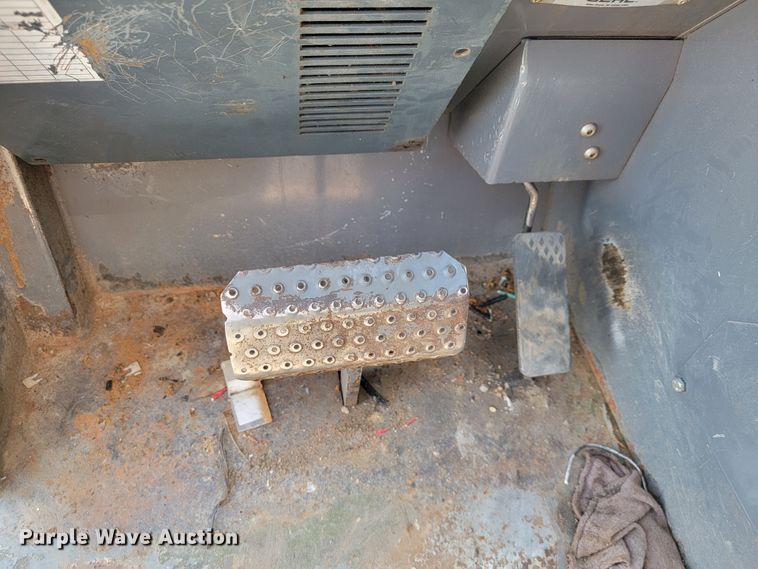 image for item JL9634 2005 Gehl RS6-42 telehandler