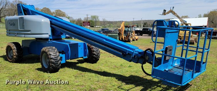 image for item JL9635 2000 Genie S60 boom lift