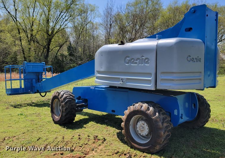 image for item JL9635 2000 Genie S60 boom lift