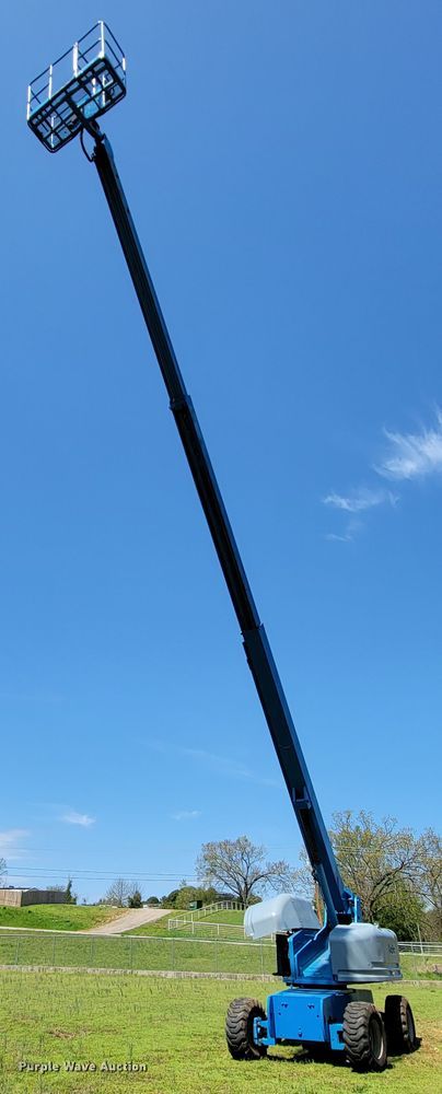 image for item JL9635 2000 Genie S60 boom lift